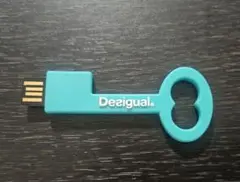 Desigual　USBメモリ