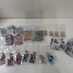 新品未使用 アイカツ カード ガチャガチャ めじるしアクセサリー まとめ売り