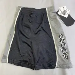 #アディダス120cm6歳⭕️ブラック、グレーハーフパンツ裏地付き