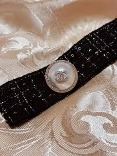 CHANEL ２０２4.クリスマス限定　ホリデーチャーム　ボタン・リボン