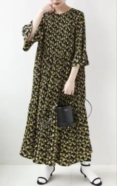 ジャーナルスタンダード　花柄ワンピース