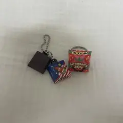 チロルチョコミニチュアチャームコレクション　アーモンド　ガチャ　リング　指輪