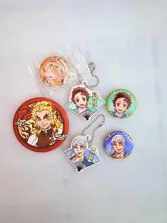 鬼滅の刃 ビッくらポン 我妻善逸 竈門炭治郎 煉獄杏寿郎 宇髄天元 缶バッジ