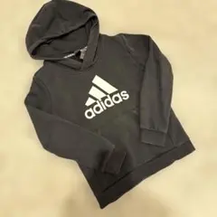 adidas　キッズパーカー　トレーナー　スウェット　130cm 黒