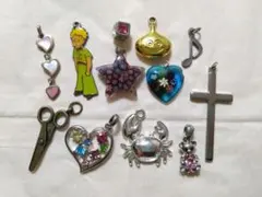 バラ売り可　ペンダントトップ　12点セット　ハンドメイドアクセサリー・手芸に！