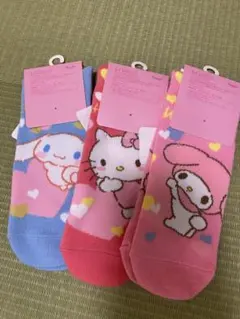 サンリオ　ハローキティ　シナモロール　マイメロディ　3足セット