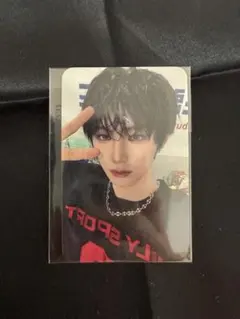 Item thumbnail for item 77c39b82-ba7d-4e28-8458-934f77994985