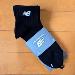 週末セール❣️【ニューバランス】キッズ用 ブラックソックス 3足 21-23cm