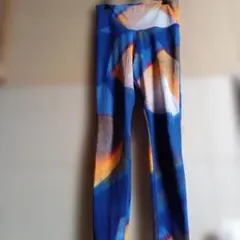 Reebok 抽象パターン ハイウエストレギンス