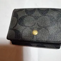 COACH ブラック モノグラム 二つ折り財布