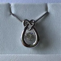 【未使用】ダンシングストーン　ネックレス