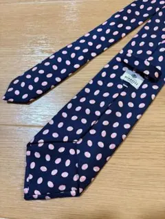 Item thumbnail for item b734c2e3-f2e2-42de-8d97-ae40bd9dd49f