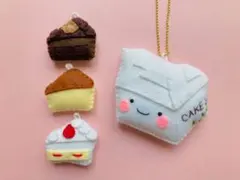 ハンドメイド　フェルトマスコット　ショートケーキとボックスのサムネイル