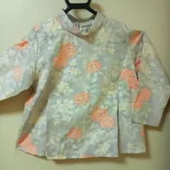 着物リメイク　花柄模様の長袖ブラウス
