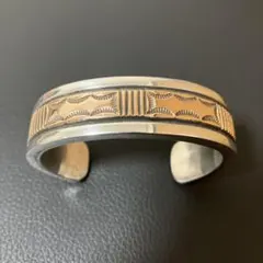 MM ROGERS作ナバホ BearバングルSILVER 925 14KGOLD - メルカリ