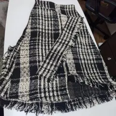 美品 フリンジ付き チェック柄 スカート 秋 冬 白 黒