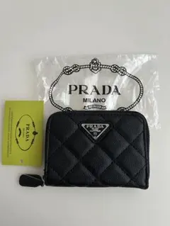 PRADA プラダ ノベルティ 財布