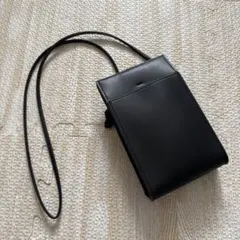 ユニクロ レザータッチミニツールショルダーバッグ 黒