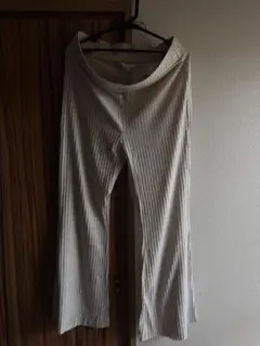 H&M アイボリー リブ編み フレアパンツ Lサイズ