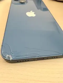 iPhone13 128GB ブラック 背面ひび割れあり