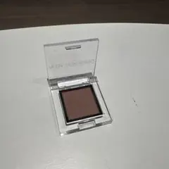 アディクション　ザ　アイシャドウ　マット　001M