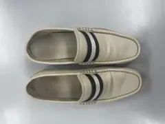 BALLY アイボリー レザー ローファー