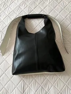 HARE シンセティックレザーショッパートートバッグ　ハレのサムネイル
