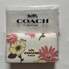 COACH フラワープリント レザーキーケース