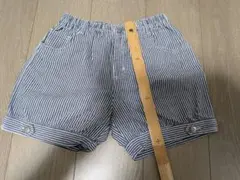 GU ストライプ ショートパンツ