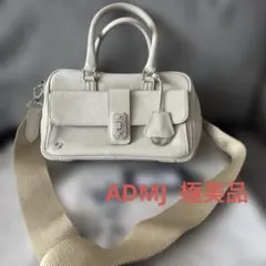 Item thumbnail for item 7f373b64-18f1-4ab5-bebe-049509e13722