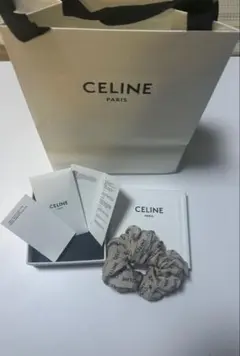 CELINE シュシュ ロゴ ベージュ - メルカリ