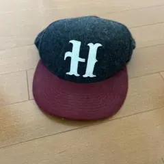Hurley 210 Fitted キャップ グレー/バーガンディのサムネイル