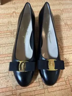 H*a様 フェラガモ パンプス