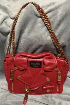 貴重】MOSCHINO MILANO ／レザーキルティングブルゾンバッグ - メルカリ