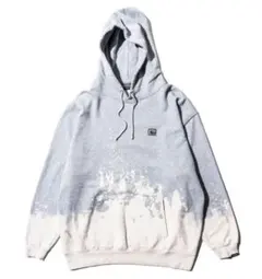 ダークグレー パーカー