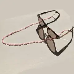 メガネチェーン　ハンドメイド　プラスチック　うすいピンク　ヴィンテージ　チェーン