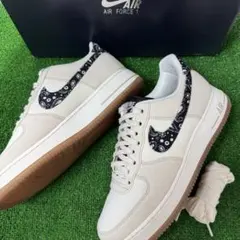 極美品　Nike Air Force 1 Low 