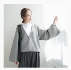 SOLAMONATウエハースニットワイドスリーブVネックプルオーバー