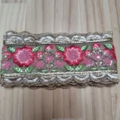 刺繍レースリボン 花柄 スパンコール 手芸素材