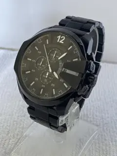 DIESEL DZ4283メガチーフ 新品電池交換済み、稼働品 美品