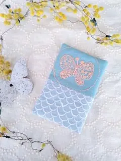 ミナペルホネン ブックカバー＆手帳カバー　fallowing day ミナペルホネン ブックカバー following day