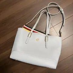 TOMMY HILFIGER 通勤 通学に トートバッグ モノグラム柄 白 A4 - メルカリ