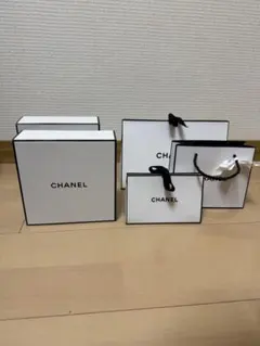 CHANEL シャネル 空箱 ショッパー カメリア付き - メルカリ
