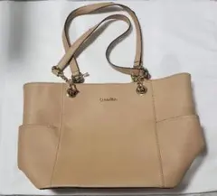 ベージュ トートバッグ 合成皮革 ゴールド金具