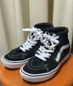 VANS スケートボードシューズ ブラック/ホワイトハイカットスエード美品