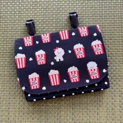 6586. 移動ポケット ポップコーン 犬 女の子 クリップ付