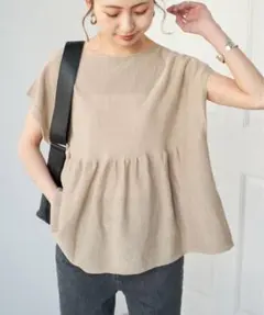 新品　Spick and Span プルオーバー　ベージュ