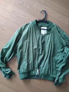 オリーブグリーン ジップアップ　薄手　 ＭＡ-1様　ジャケット