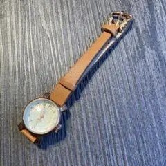 【2011】新品 ベージュ レザー調 アナログ腕時計