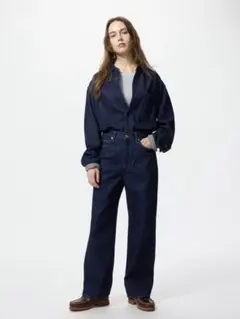 UNIQLO ワイドストレートジーンズ